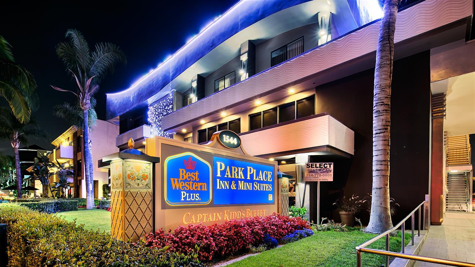 Western Park Place - Mini Anaheim